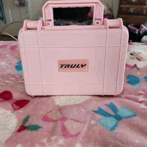 RARE! Truly Pink Hard Shell Case With SKINCARE